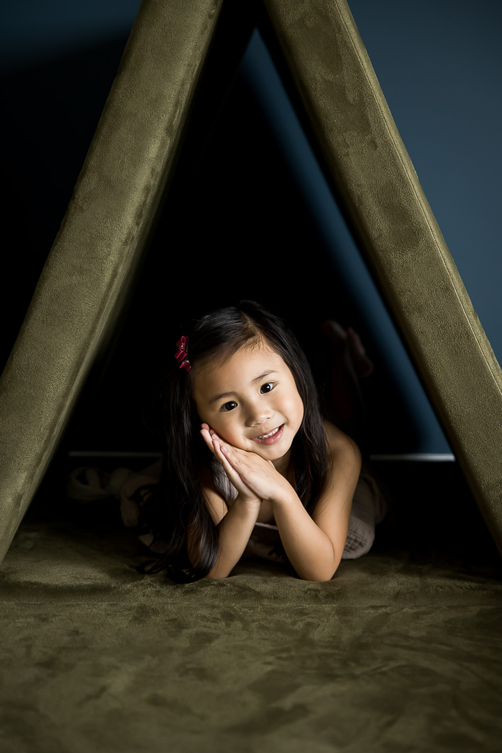 Roo and You furniture play tent building- family photos by Paper Bunny Studios