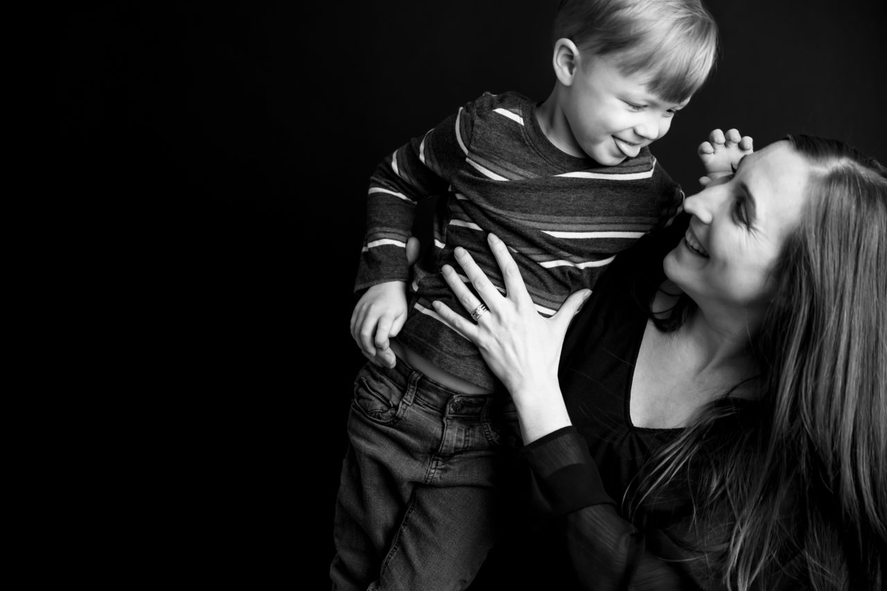 Fun family photography for mother's day