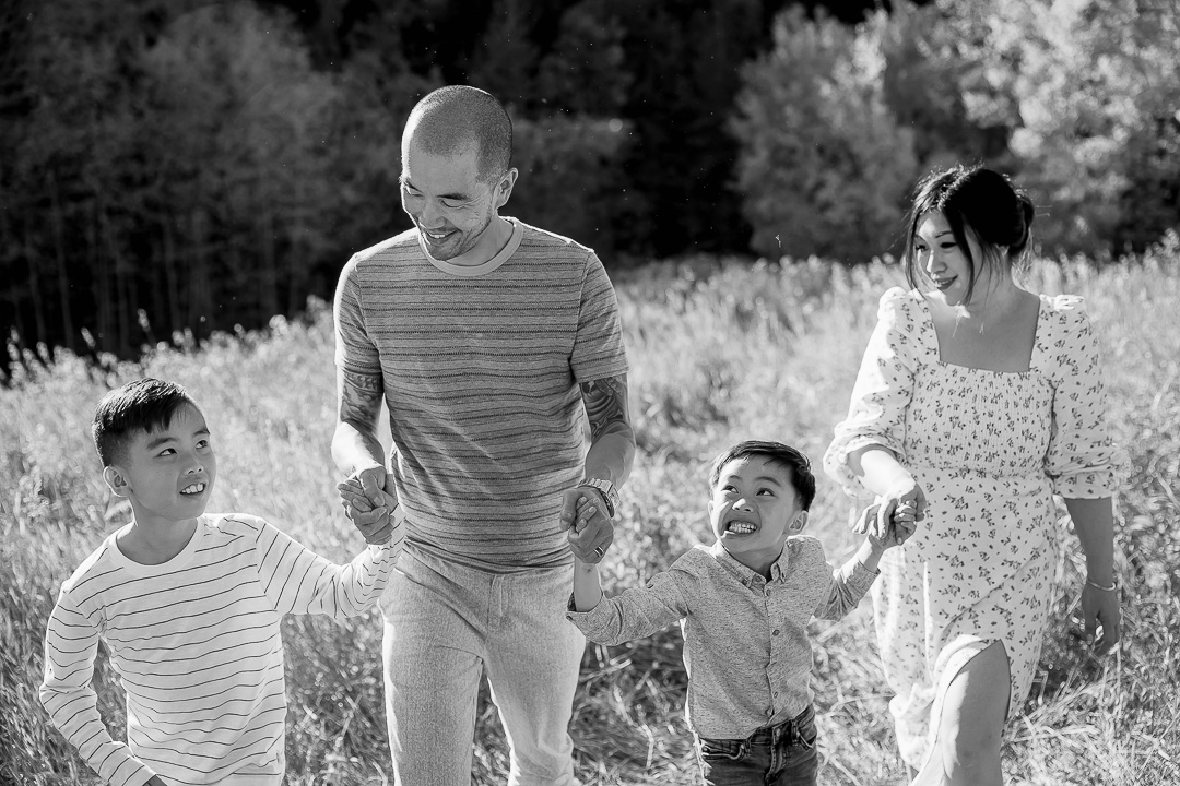Black & white Fall family photos in Edmonton by Paper Bunny Studios