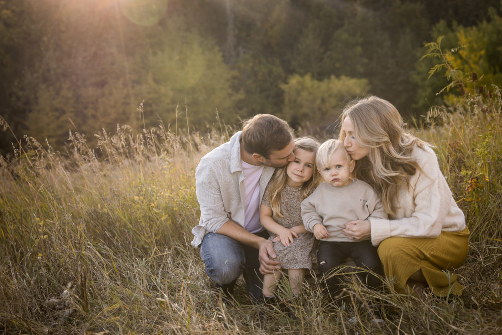 Bergman family photos, outdoor family photo shoot, Edmonton