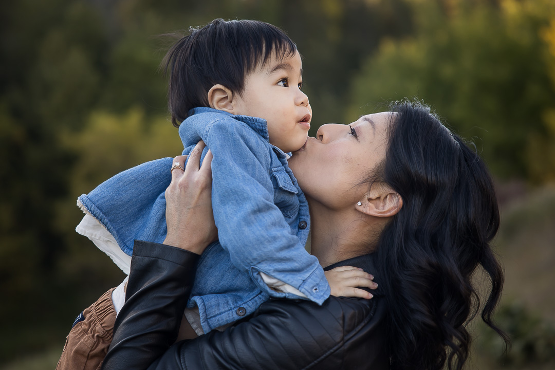 Holmann family mother & infant son outdoor family photos in Edmonton