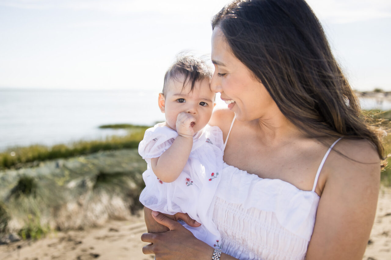 Mom and baby by documentary family photographer Paper Bunny Studios